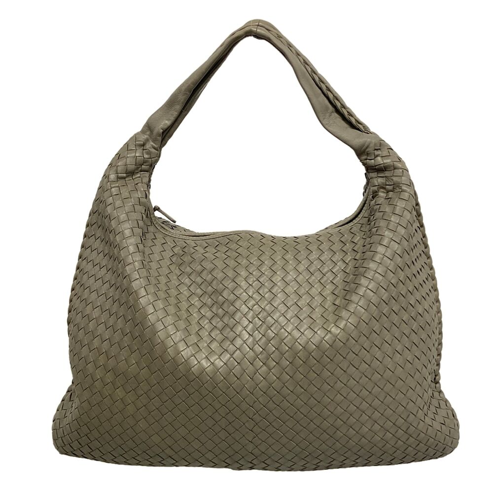 Bottega Veneta Large Veneta bag Handbag
